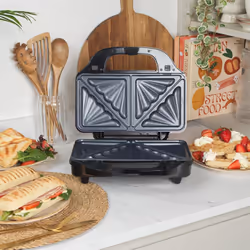 Salter EK2143 3-In-1 Snack Maker - Sandwich Toaster, Waffle Maker