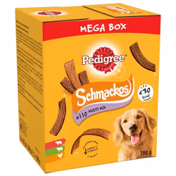 Pedigree Schmackos Mega Pack 110 Strips Snacks, Dog Treat Multipack with Beef, Lamb and Poultry Flavours, 790 g (Pack o