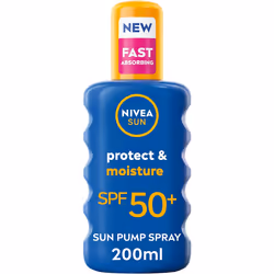 NIVEA SUN Protect & Moisture Sun Spray SPF 50+ (200ml), Moisturising Suncream Spray with Vitamin C and Hyaluron, Immediate UV ...