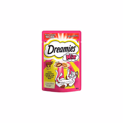 Dreamies Cat Treats, Tasty Snacks with Delicious Cheese and Tempting Beef, 8 Pouches of 60 g