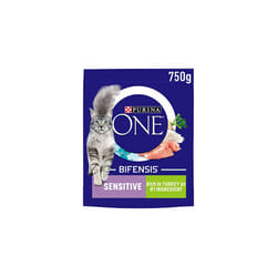 Purina ONE Sensitive Dry Cat Food Rich in Turkey 750g (Pack of 4), Packaging May Vary