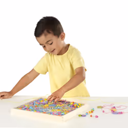 Melissa & Doug Deluxe Wooden Stringing Beads With 200+ Beads and 8 Laces for Jew - Additional view 4