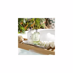Molton Brown Lily & Magnolia Blossom Bath & Shower Gel, 300 ml