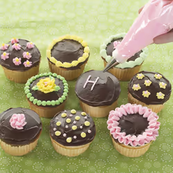 Nordic Ware 27Piece Decorating Tip Set
