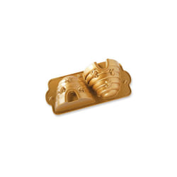 Nordic Ware Beehive Gold Bundt Cake Pan