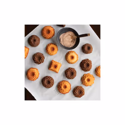 Nordic Ware Bundt Charms Pan Gold