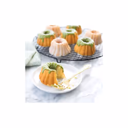 Nordic Ware Anniversary Bundtlette Pan Gold