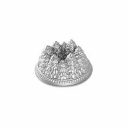 Nordic Ware Pine Forest Bundt Pan