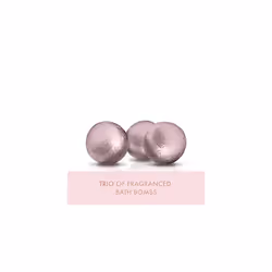 Jojoba, Vanilla & Almond Oil Luxury Bath Bomb Heart Trio Gift Set (Pack of 1) - Vegan Friendly