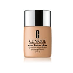 Clinique Even Better Glow Light Reflecting Makeup SPF 15, Sand 90, 30ml