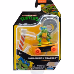 Teenage Mutant Ninja Turtles Switch Kick Skaters Action Figure (Styles Vary)