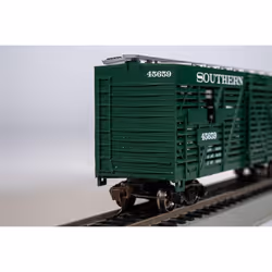Bachmann 40' Animated Stock Car - SOUTHERN with HORSES - HO Scale