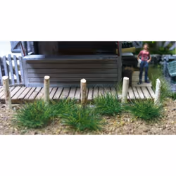 Bachmann Industries SceneScapes Grass Tufts Dark Green 6mm