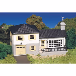 Bachmann Trains - PLASTICVILLE U.S.A. BUILDINGS - CLASSIC KITS - SPLIT