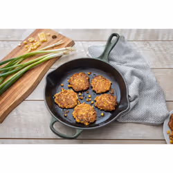 Le Creuset Enameled Cast Iron Signature Round Skillet  9""""  Peche