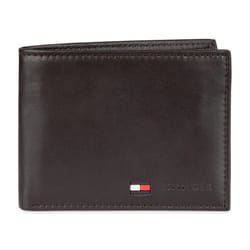 Tommy Hilfiger Men's Leather Wallet - Thin Sleek Casual Bifold with 6 Credit Card Pockets and Removable ID Window  British Brown