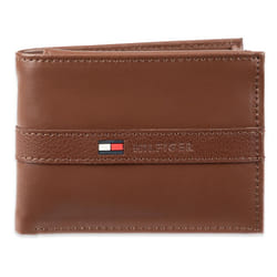 Tommy Hilfiger Men's Leather Wallet - Thin Sleek Casual Bifold with 6 Credit Card Pockets and Removable ID Window  Light Tan