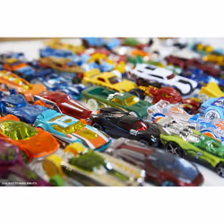 Hot Wheels 20-Car Pack, 20 1:64 Scale Toy Vehicles for Kids 3 Years & Older - Additional view 5