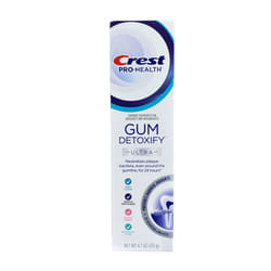 Crest Gum Detoxify Ultra Toothpaste, 3.7 Oz (104 G)