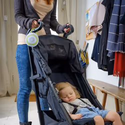 SoundSpa OnâTheâGo Baby Soother Sleep Aid, 4 Soothing Sounds, Adjustable Volume Control and Clip for Prams, Buggies, Strollers, Changing Bags, Car