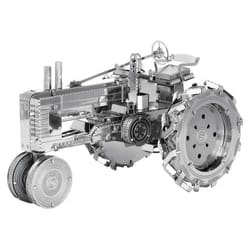 Metal Earth Farm Tractor Tractor model Assembly kit