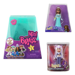 Bratz Minis in PDQ Series 3