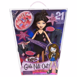 Bratz Theme Doll- Dana, Fashion doll, Female, 4 yr(s), Boy/Girl, Multicolour