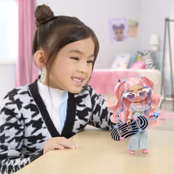 L.O.L. Surprise! Tweens Core Doll - Flora Moon - Additional view 4