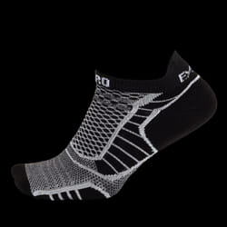Thorlo Experia Prolite Ultra-Light No-Show Running Socks, Black/White - M