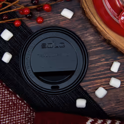 Solo TL38B2-0004 disposable lid Polystyrene Black