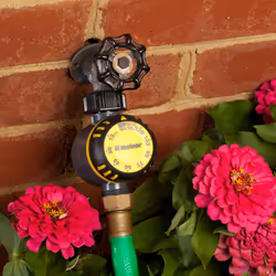 Melnor 65136AMZ Mechanical Timer  Black  Yellow