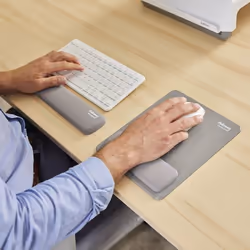 Fellowes Keyboard Wrist Rest Breyta Compact Keyboard Wrist Support with Antibacterial Protection Ergonomic Wrist Support Grey - Additional view 3