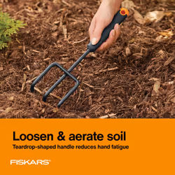 Fiskars Vegetable Garden Tool Set with Vegetable Shears  Seed Sower  Trowel  Cultivator  Weeder  and LXL Garden Gloves for Indo