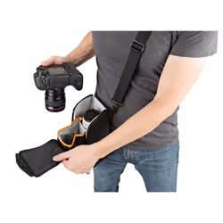 Lowepro 200 AW Black Polyester Beltpack case - Additional view 5