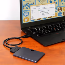 StarTech.com USB 3.1 to 2.5" SATA Hard Drive Adapter - USB 3.1 Gen 2 10Gbps with UASP External HDD/SSD Storage Converter - Additional view 4