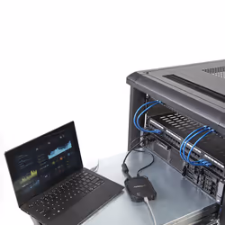 StarTech.com Laptop-to-Server KVM Console with Rugged Housing - Additional view 5