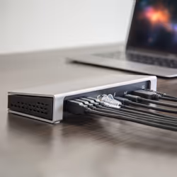StarTech.com Thunderbolt 3 Dock - Dual Monitor 4K 60Hz TB3 Laptop Docking Station with DisplayPort - 85W Power Delivery Charging - 6-Port USB 3.0 Hub, SD 4.0, GbE, Audio - Windows & Mac - Additional view 7