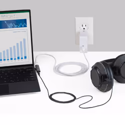StarTech.com USB C Audio & Charge Adapter - USB-C Audio Adapter w/ 3.5mm TRRS Headphone/Headset Jack and 60W USB Type-C Power Delivery Pass-through Charger - For USB-C Phone/Tablet/Laptop - Additional view 8