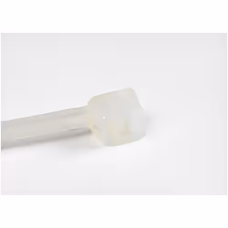 StarTech.com 4"(10cm) Cable Ties - 1/16"(2mm) wide, 7/8"(22mm) Bundle Diameter, 18lb(8kg) Tensile Strength, Nylon Self Locking Zip Ties with Curved Tip - 94V-2/UL Listed, 100 Pack - White - Additional view 4