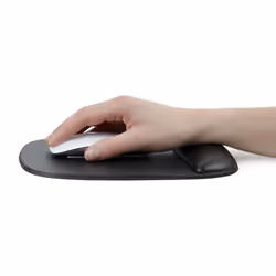 StarTech.com Mouse Pad with Hand rest, 6.7x7.1x 0.8in (17x18x2cm), Ergonomic Mouse Pad with Wrist Support, Desk Wrist Pad w/ Non-Slip PU Base, Cushioned Gel Mouse Pad w/ Palm Rest - Additional view 4