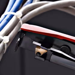 StarTech.com Nylon Cable Tie Gun, Zip Tie Cable Installation and Cutter Tool, Zip Tie Tensioning/Tightener, Works with Nylon Zip Ties 2.4mm to 4.8mm, TAA Compliant - Additional view 7