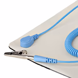 StarTech.com Anti Static Mat, ESD Mat for Electronics Repair, Anti Static Table/Desk Mat w/Detachable Grounding Wire, ANSI/ESD S 4.1, Flexible Thermoplastic Work Pad/Mat, 23x47 in (60x120cm) - Additional view 5