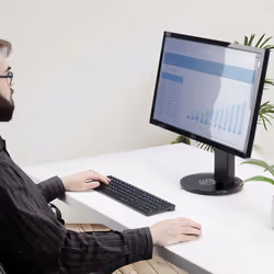 StarTech.com 24-inch 16:10 Anti-Blue Light Filter, BlueLight Screen Filter for 24in Computer Monitor, Reduces Eye Strain, Dual Mounting Options, TAA Compliant - Additional view 7