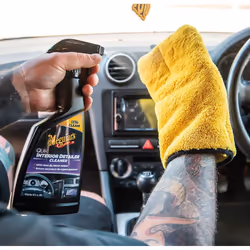 Meguiar's G13616 Quik Interior Detailer Cleaner 473ml for a matt finish