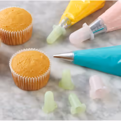 Wilton Round Cake Decorating Tip 12