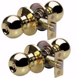 Master Lock Keyed Entry Door Lock  Ball Style Knob  Polished Brass  BAO0103T (Pack of 2-Keyed Alike)