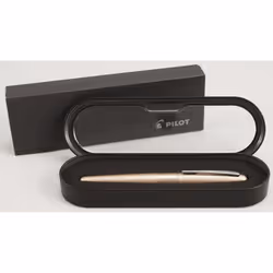 PILOT Metropolitan Collection Fountain Pen  Gold Barrel  Classic Design  Medium Nib  Black Ink 91109