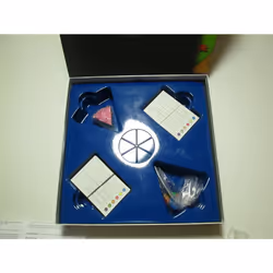 Hasbro Gaming Trivial Pursuit Junior Game 5th Edition