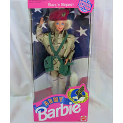 ARMY BARBIE DOLL Special Edition STARS 'n STRIPES w Army Outfit & More