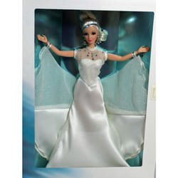 1 X Barbie Doll Starlight Dance Classique 1995
